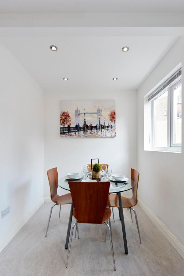 Spacious Home Close To City Centre Location Leeds  Exterior photo